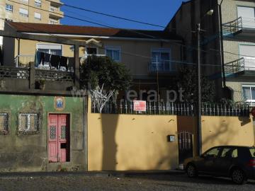 House T4 / Gondomar, Baguim do Monte - Missilva