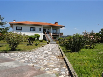 House T4 / Vila Nova de Gaia, C4 - Escolas